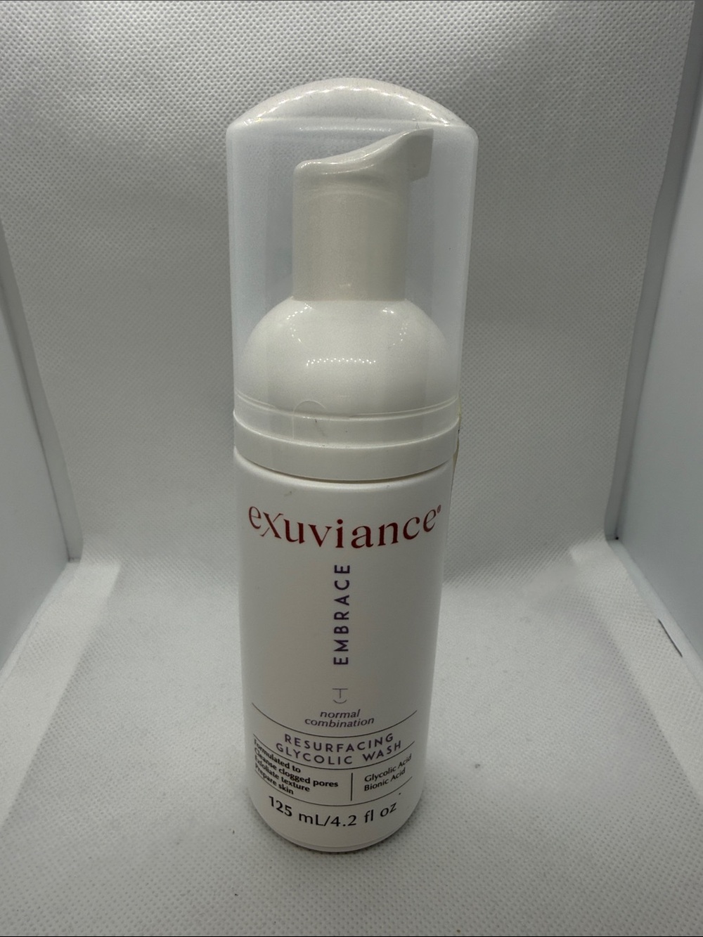 Exuviance Embrace Resurfacing Glycolic Wash — White Foaming Cleanser